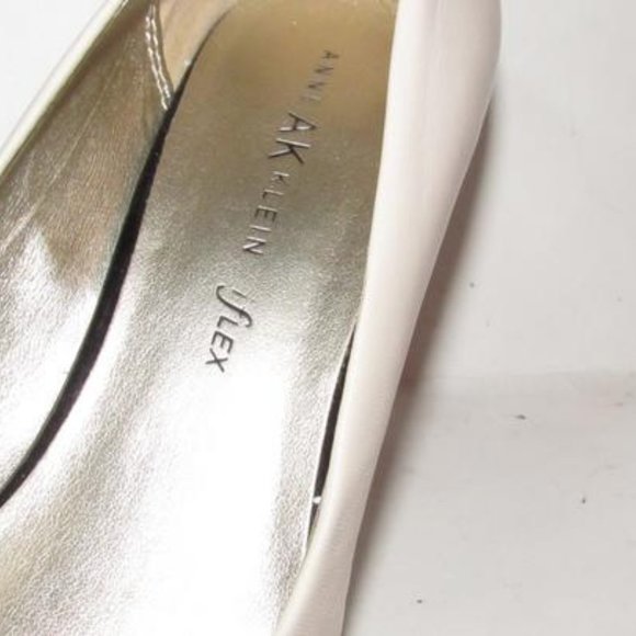 Anne Klein Ivory Black Patent Leather Peep Toe - Picture 5 of 12